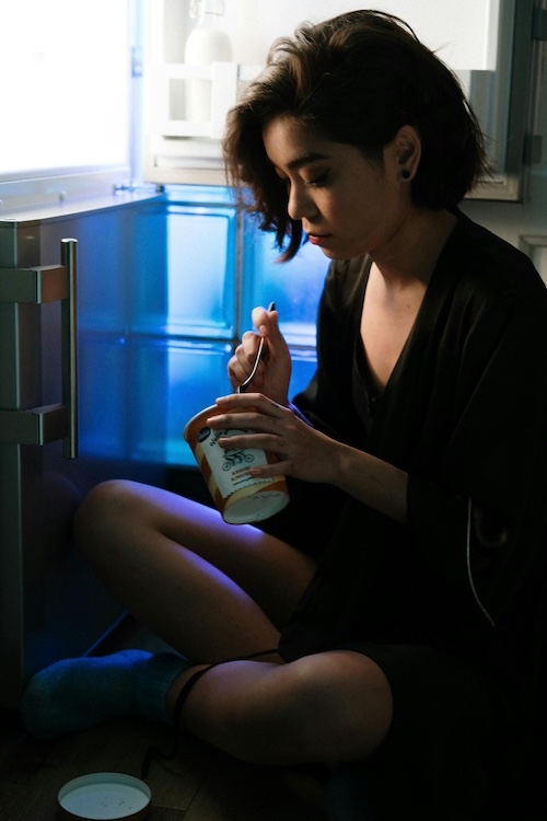 You are currently viewing Confiance en soi et TCA : Comment le Neurofeedback aide à reprendre les commandes